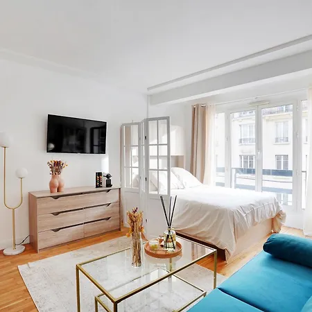דירה Parisian Charm Porte Maillot פריז
